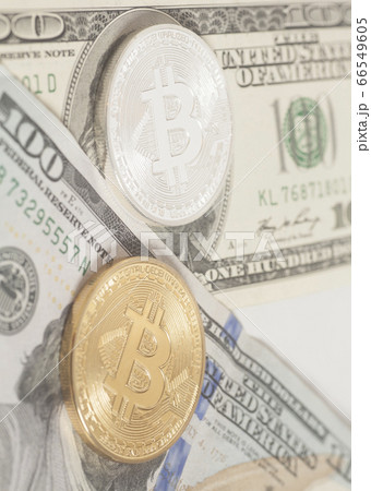 Golden end silver bitcoins with U.S. dollars close Golden end silver bitcoins with U.S. dollars close 66549605