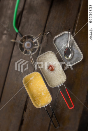 おかゆ Rice porridge made with aluminum outdoor pot おかゆ Rice porridge made with aluminum outdoor pot 66556358