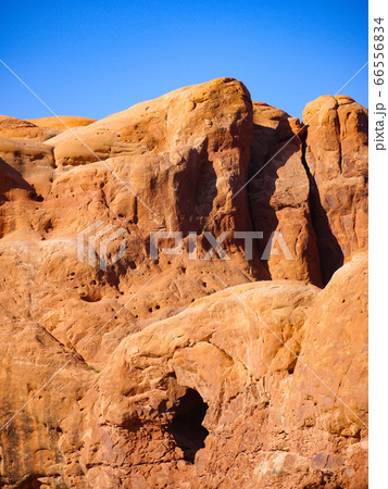 アーチーズ アーチーズ 66556834