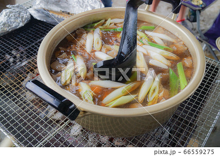 芋煮会(東北名物)のイメージ 芋煮会(東北名物)のイメージ 66559275