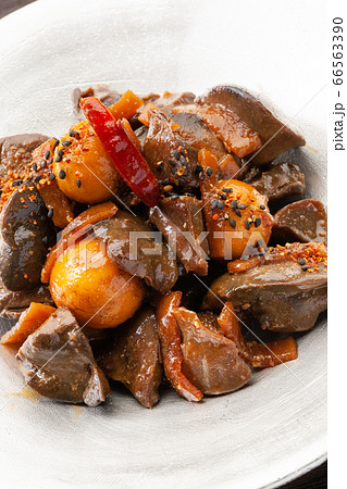 鶏肉のもつ煮込み 66563390