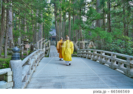 【高野山 奥の院 (生身供)】 和歌山県伊都郡高野町高野山 66566569