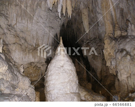 鍾乳洞01 66566881