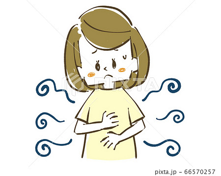 体臭や服の臭いに悩んだり、体調が優れない女性 66570257