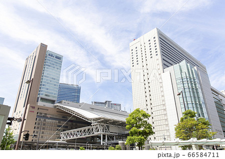 JR大阪駅と大阪ステーションシティ 66584711