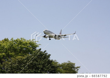 飛行機 66587792