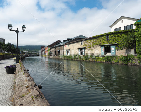 北海道　小樽運河 66596545