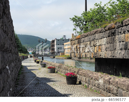 北海道　小樽運河 66596577