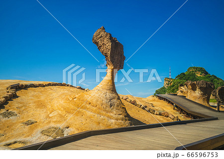 Queen Head at Yehliu Geopark, new taipei city, 66596753