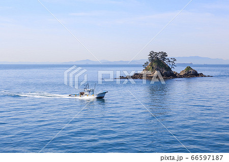 清正の枕石から見た松島　愛知県篠島 66597187