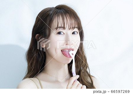 舌みがき 舌みがき 66597269