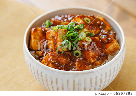 麻婆豆腐丼 66597895