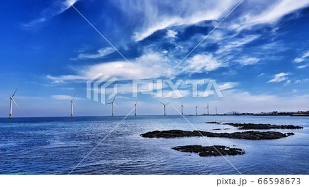 済州島 青空 青い海 66598673