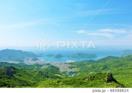 香川県 小豆島 青空の寒霞渓展望台 香川県 小豆島 青空の寒霞渓展望台 66599624