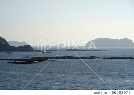 天草の牛深地区黒石海岸 66602975