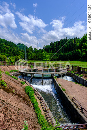 富山・上市川沿岸土地改良区円筒分水場 66604480
