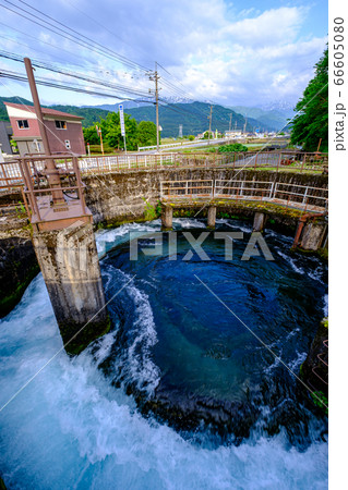 富山・魚津・貝田新円筒分水槽 富山・魚津・貝田新円筒分水槽 66605080