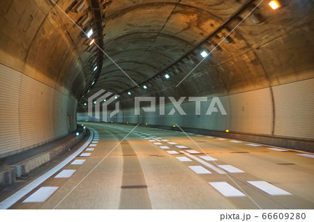 高速道路トンネル 高速道路トンネル 66609280