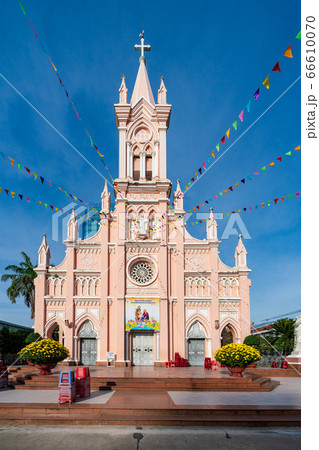 ベトナム ダナンのカトリック教会 ダナン大聖堂の写真素材