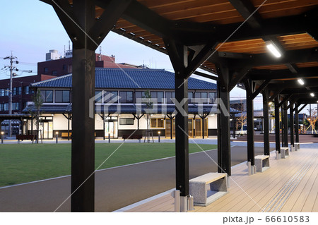 丸岡町散策 丸岡バスターミナル（福井県 坂井市 丸岡町） 66610583