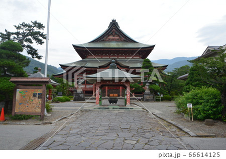 甲斐善光寺（山梨県甲府市善光寺） 66614125