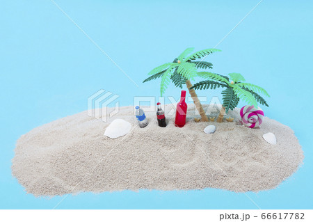 夏 海 砂浜 66617782