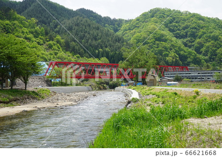 普代村の真っ赤な鉄橋 普代村の真っ赤な鉄橋 66621668