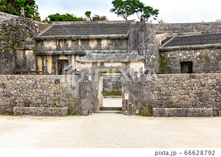 玉陵 沖縄那覇市にある王統の陵墓 玉陵 沖縄那覇市にある王統の陵墓 66628792