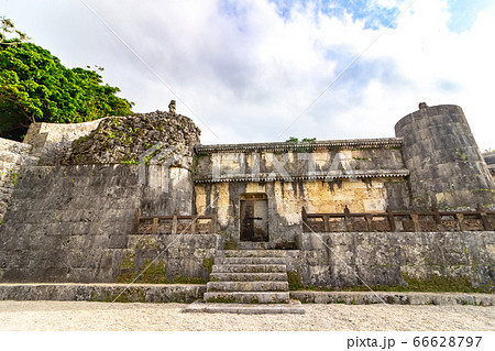 玉陵 沖縄那覇市にある王統の陵墓 玉陵 沖縄那覇市にある王統の陵墓 66628797