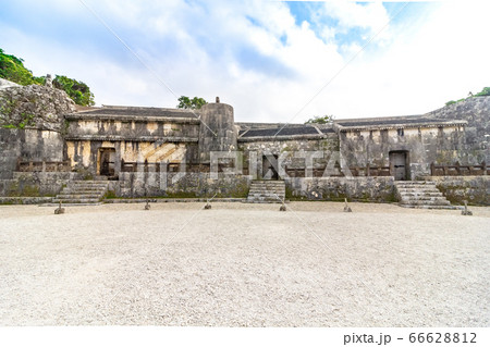 玉陵  沖縄那覇市にある王統の陵墓 66628812