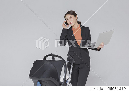Businesswoman concept, Asian female portrait in a studio 213 66631819