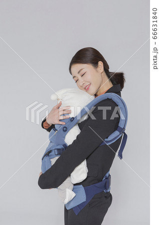 Businesswoman concept, Asian female portrait in a studio 201 Businesswoman concept, Asian female portrait in a studio 201 66631840