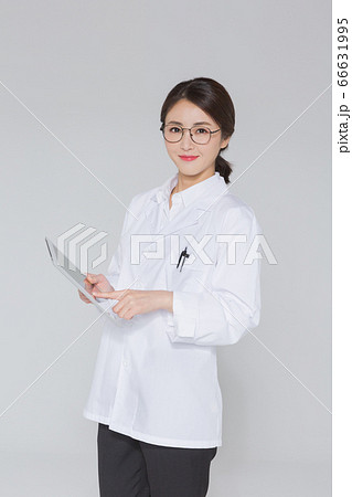 Businesswoman concept, Asian female portrait in a studio 046 Businesswoman concept, Asian female portrait in a studio 046 66631995