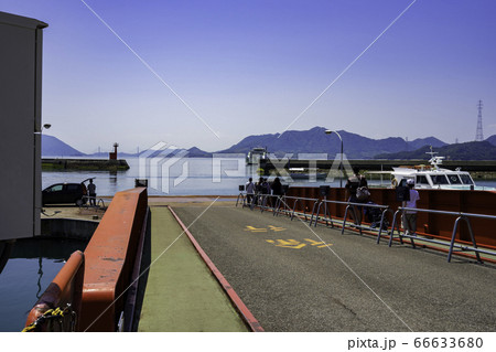 うさぎの島への玄関口　忠海港　広島県竹原市 66633680
