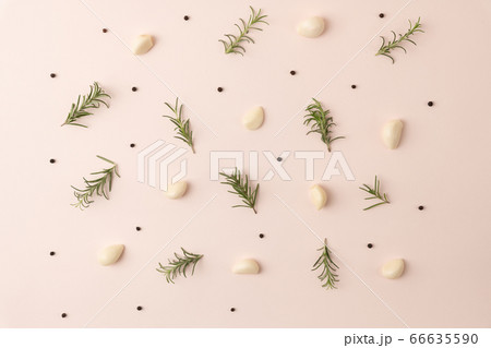 Herbal cosmetic concept, inner or skin beauty care 038 Herbal cosmetic concept, inner or skin beauty care 038 66635590