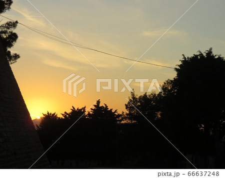 Sunset hill 66637248