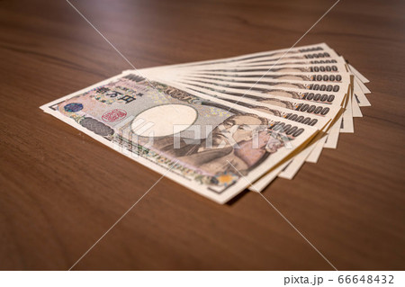 持続化給付金 66648432