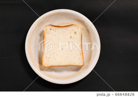 食パン 66648826