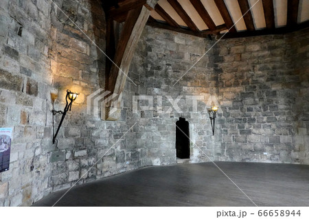 イギリス　カナーボン城 66658944