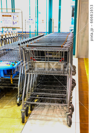 ショッピングカート 66661653