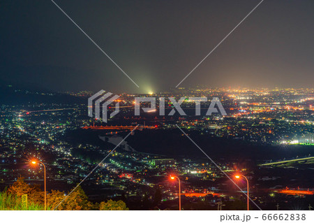 姨捨SAから見た善光寺平の夜景　【長野県】 66662838