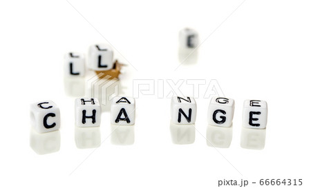 Removing white cubes with letters l and e, change challenge 66664315