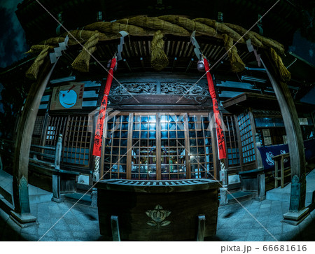 夜の百舌八幡宮 66681616