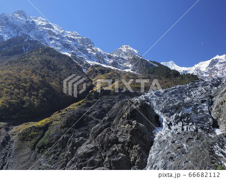 中国雲南省シャングリラ 徳欽 梅里雪山・明永氷河 / Mingyong glacier, Deqin 66682112