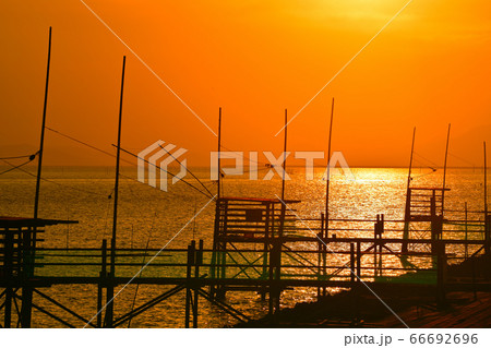 柳川市　有明海の夕景 66692696