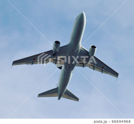 テイクオフ 66694968