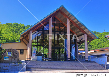 【愛媛県】晴天下の大三島美術館 66712601