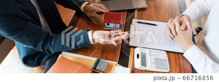 buy or sell real estate concept, Sale 66716856