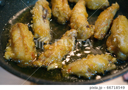 フライドチキン 66718549