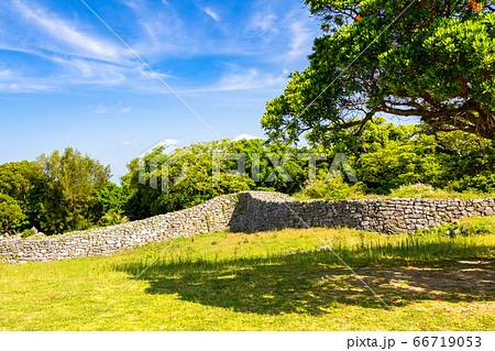 今帰仁城の風景 外郭　沖縄県 66719053